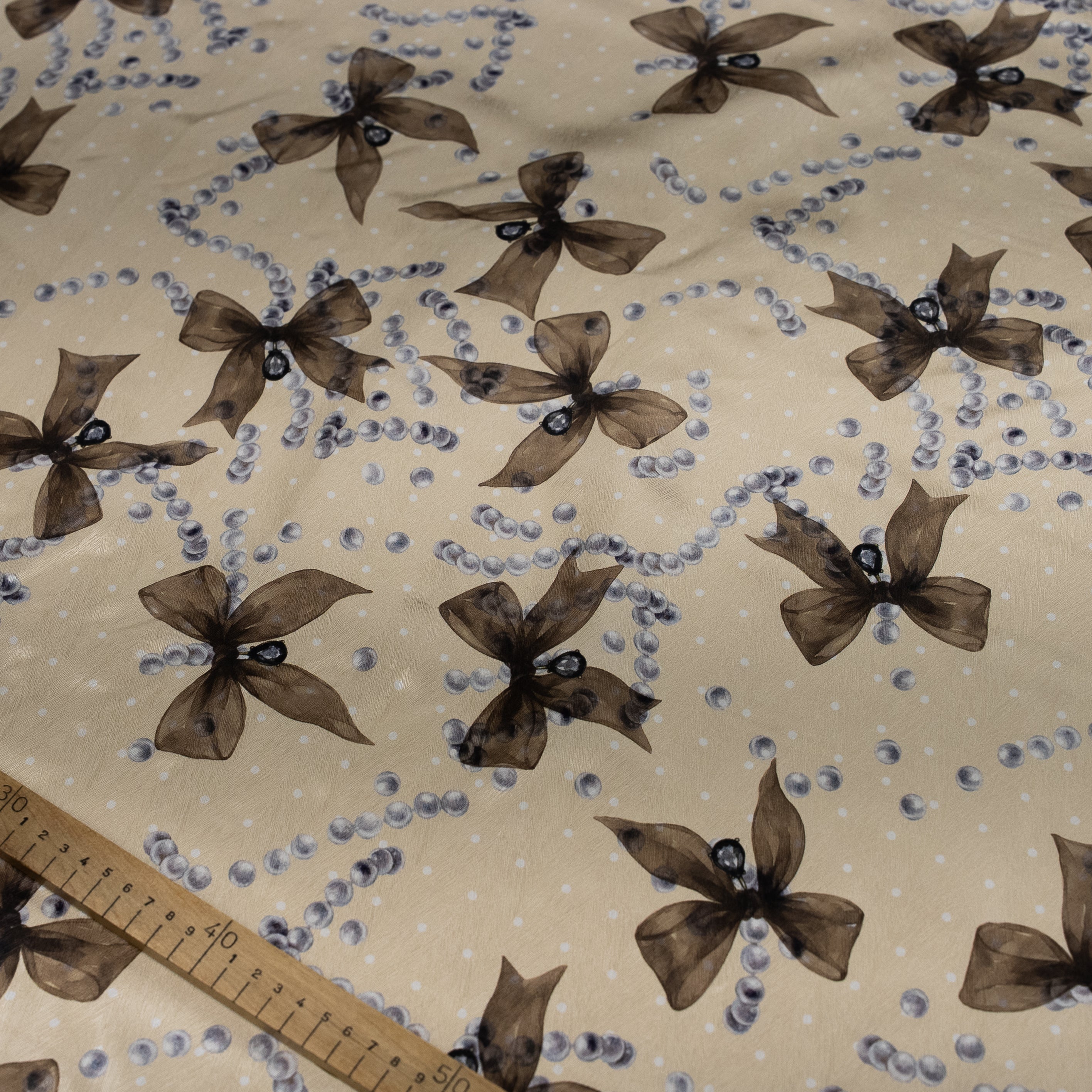 Silk Jacquard - Jewels - Pearls & Brown Bows on Cream