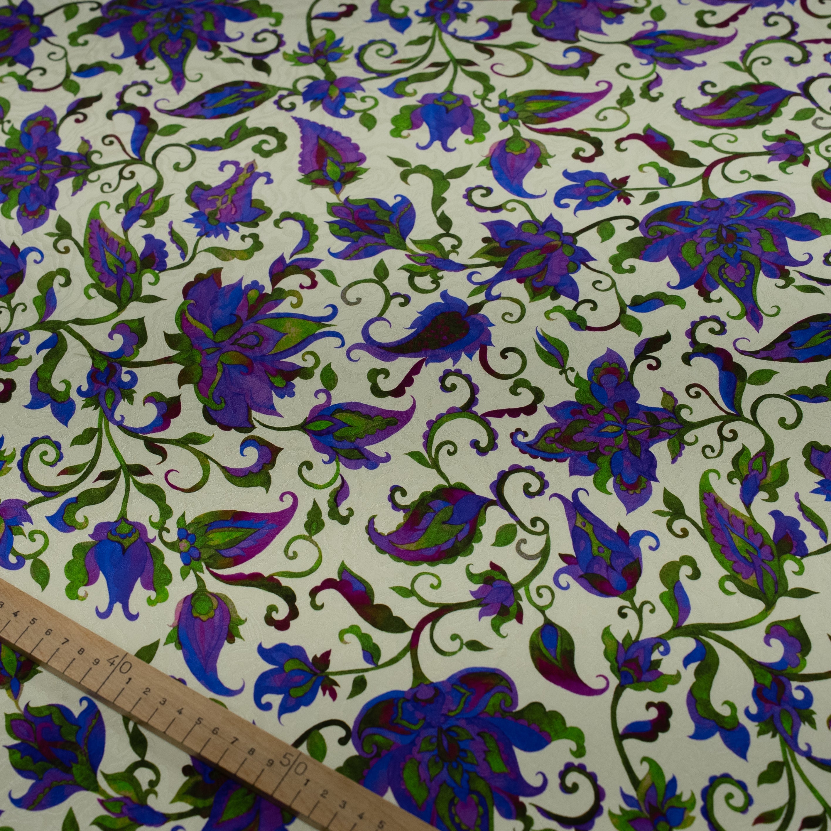 Silk Jacquard - Floral - Jacobean-style Purple Flowers on White