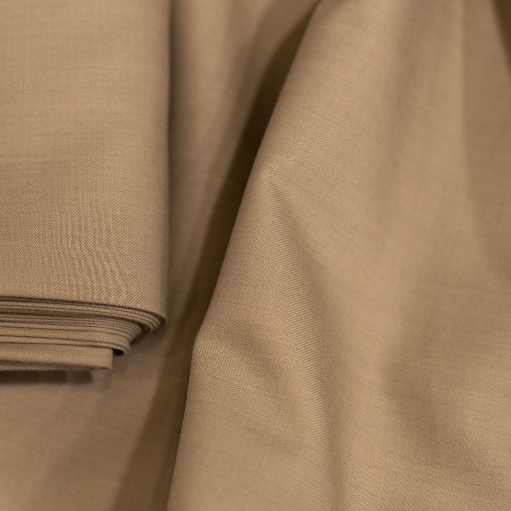 AL ANAKA English Cashmere-Feel Wool suiting — Biscuit