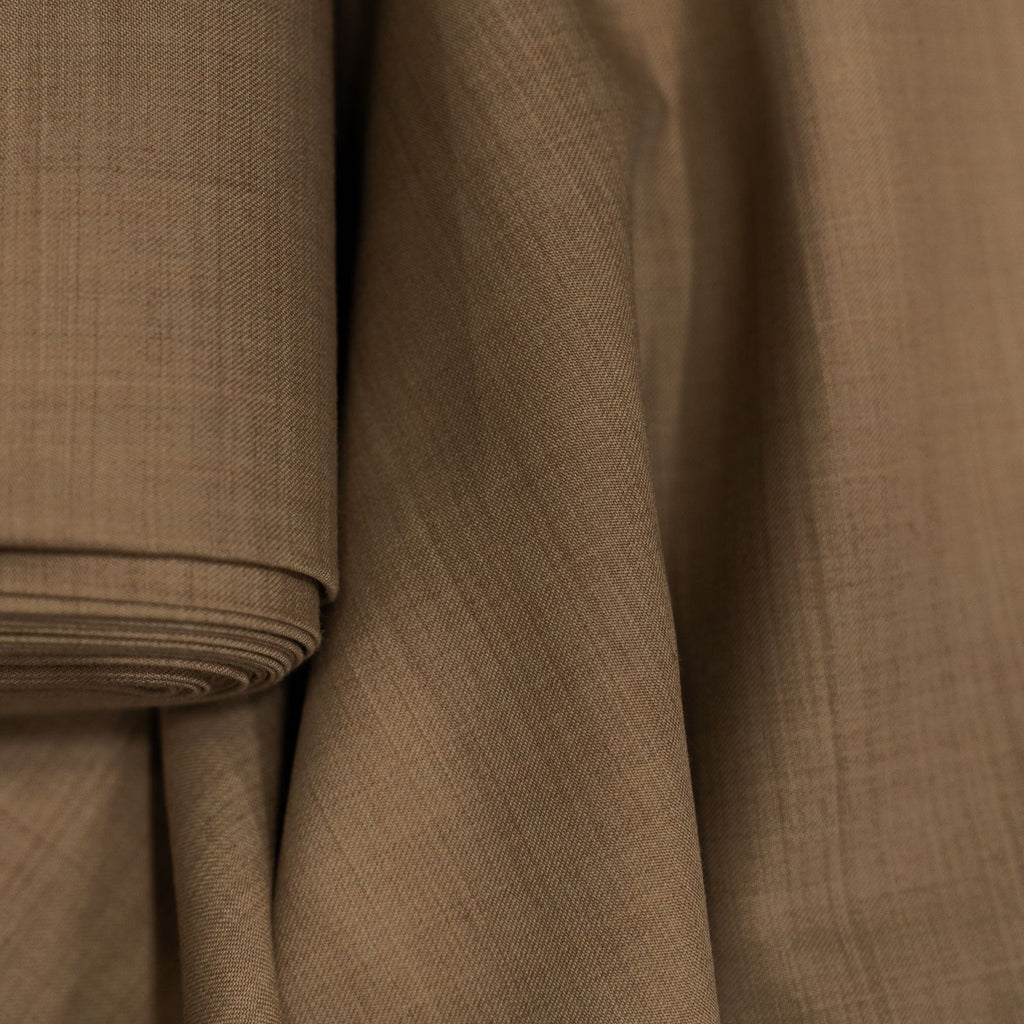 AL ANAKA English Cashmere-Feel Wool suiting — Caramel