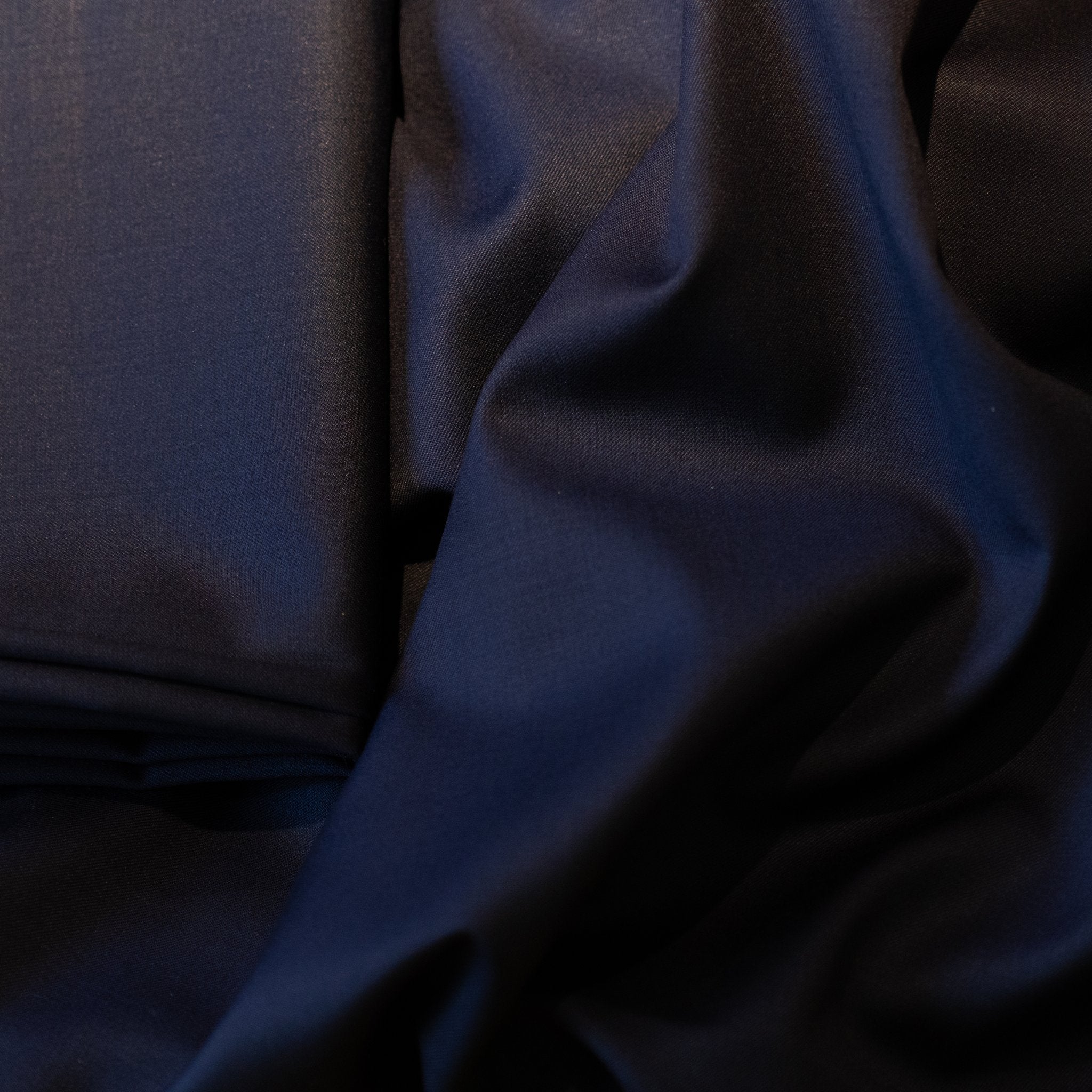 AL ANAKA English Cashmere-Feel Wool suiting — Midnight Navy