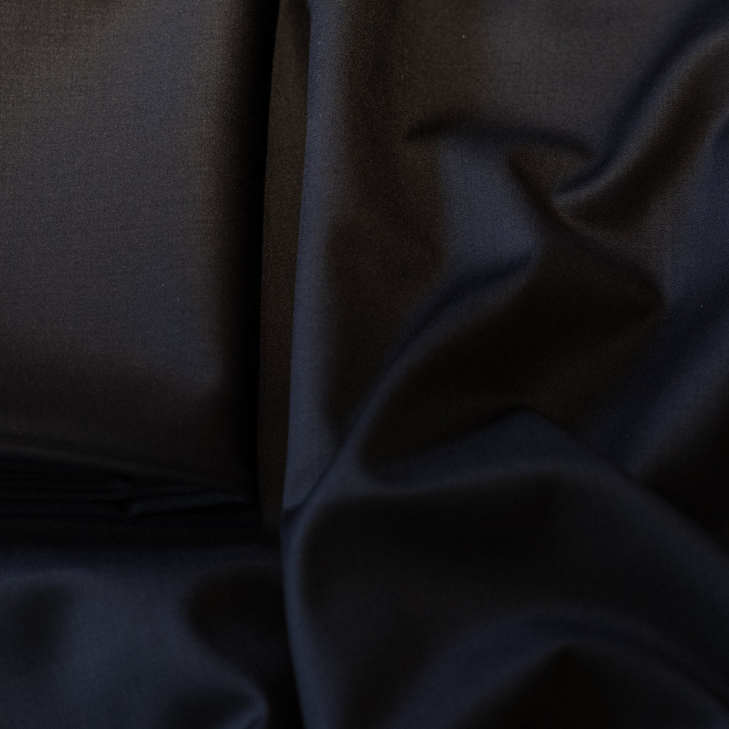 AL ANAKA English Cashmere-Feel Wool suiting — Ink Black